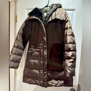 Laundry By Shelli Segal Cost